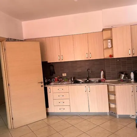 Guest Apartment *